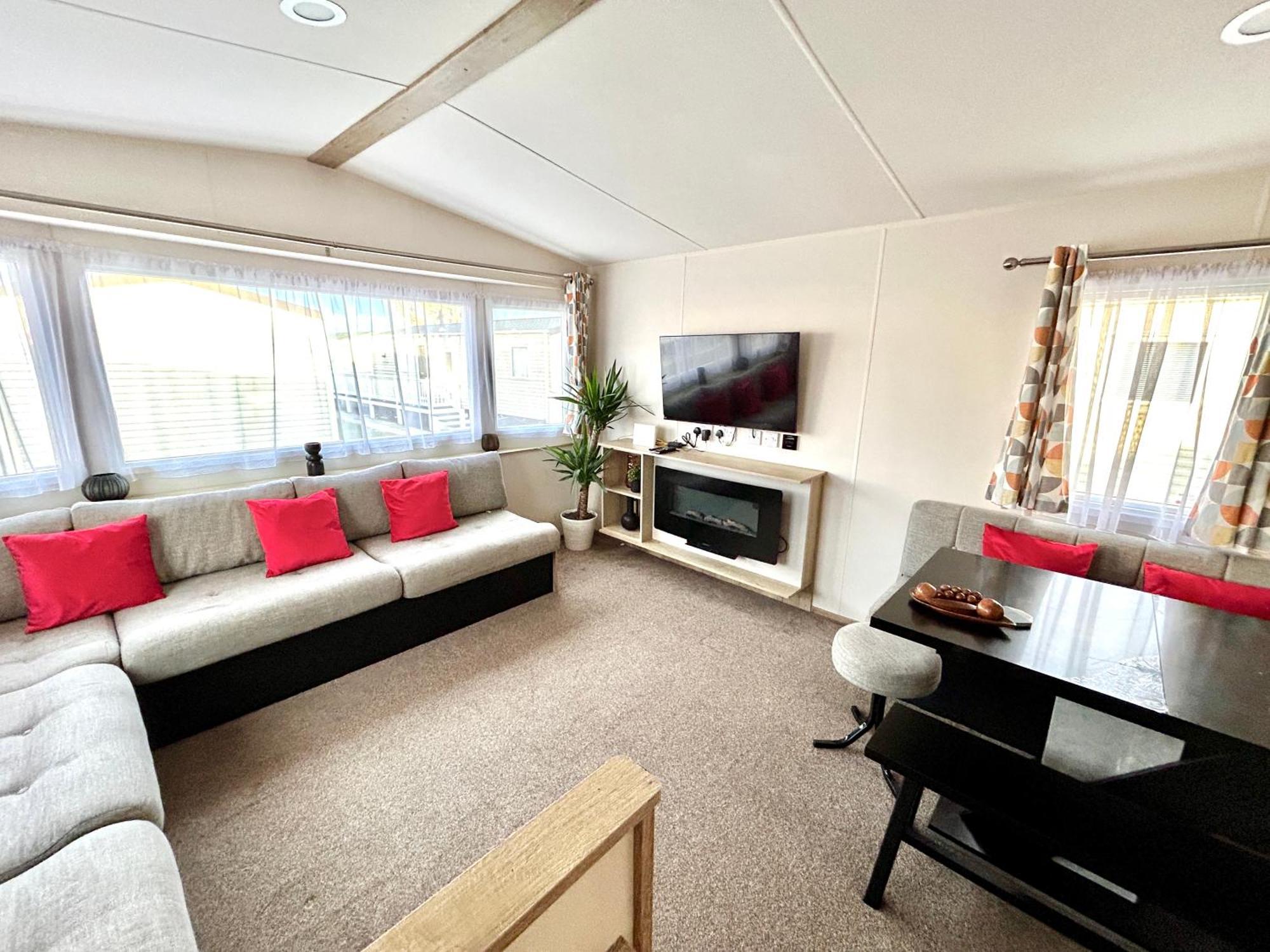 Verbjam 6 Berth Caravan Holiday St Osyth Clacton-On-Sea Dış mekan fotoğraf